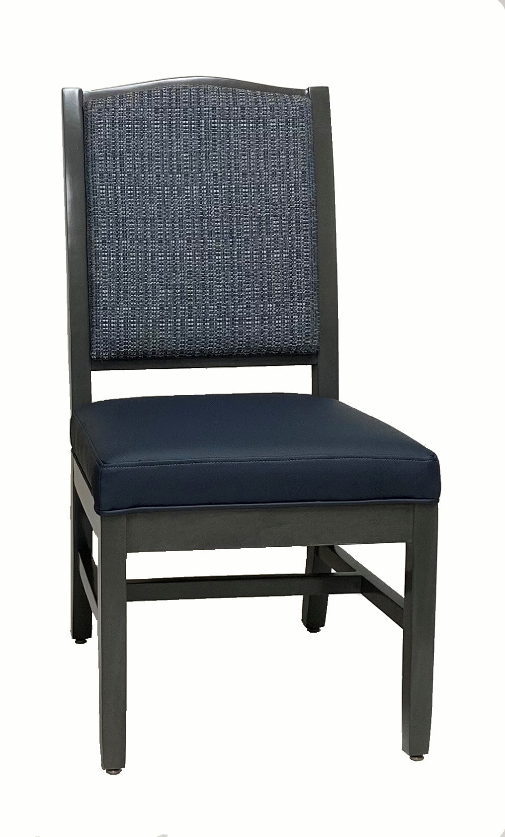 8272